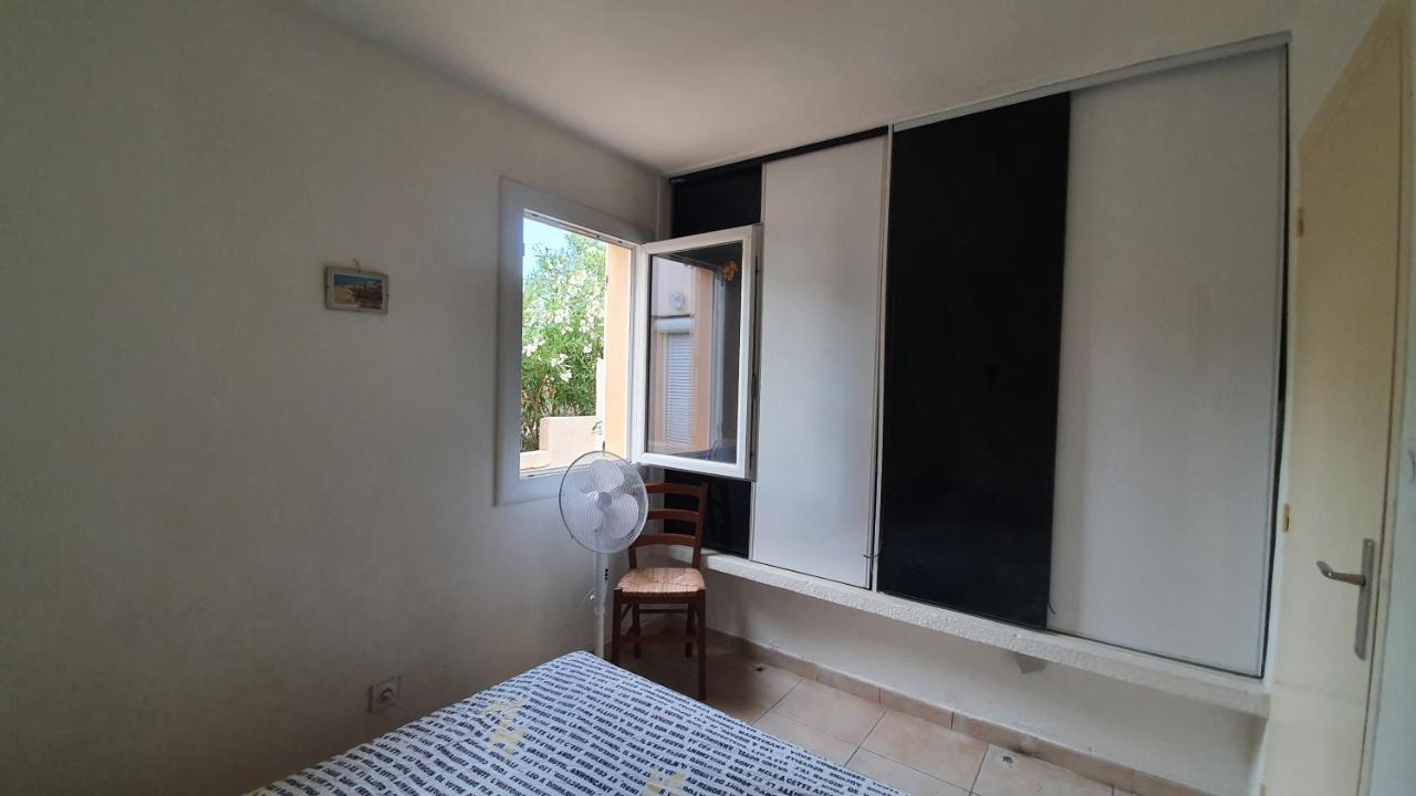 Appartement Avec Vaste Terrasse A 30 M Des Dunes Agde Exteriör bild