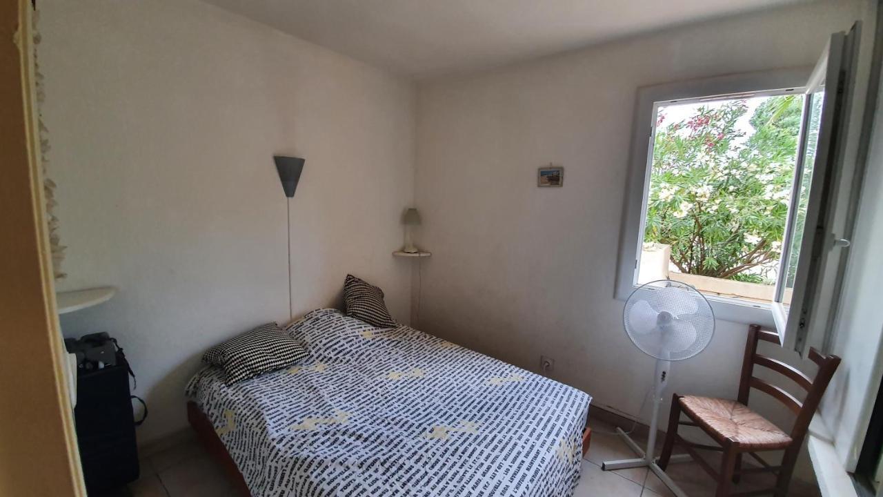 Appartement Avec Vaste Terrasse A 30 M Des Dunes Agde Exteriör bild